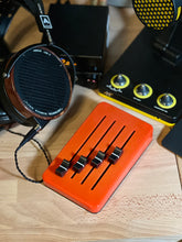 Load image into Gallery viewer, Sparrow 4x100mm MIDI controller