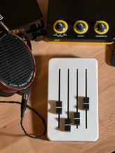 Load image into Gallery viewer, Sparrow 4x100mm MIDI controller
