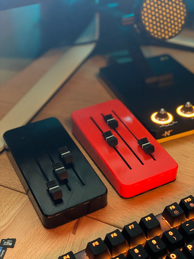 Sparrow 3x100mm MIDI controller